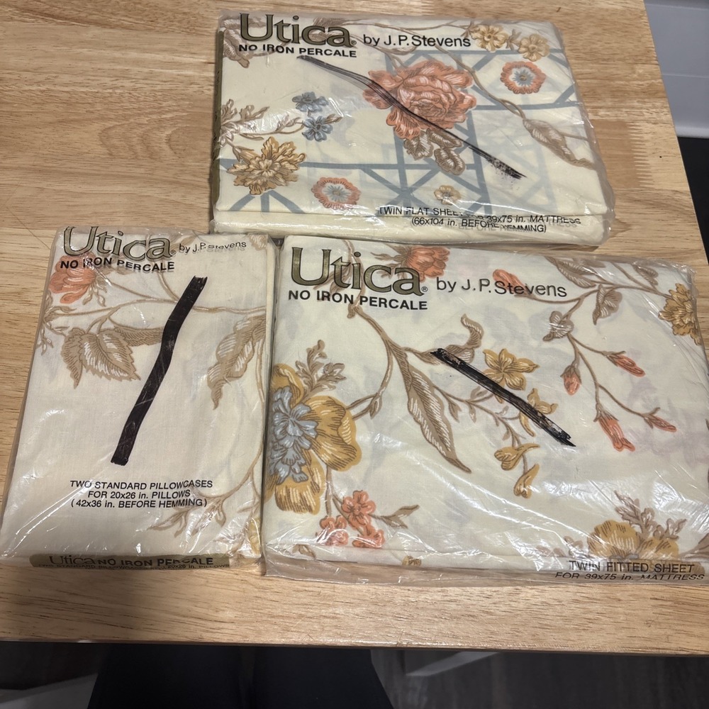 Vintage NEW J.P. Stevens Utica Twin Sheets Set & 2 Pillow Cases, Fall Flora